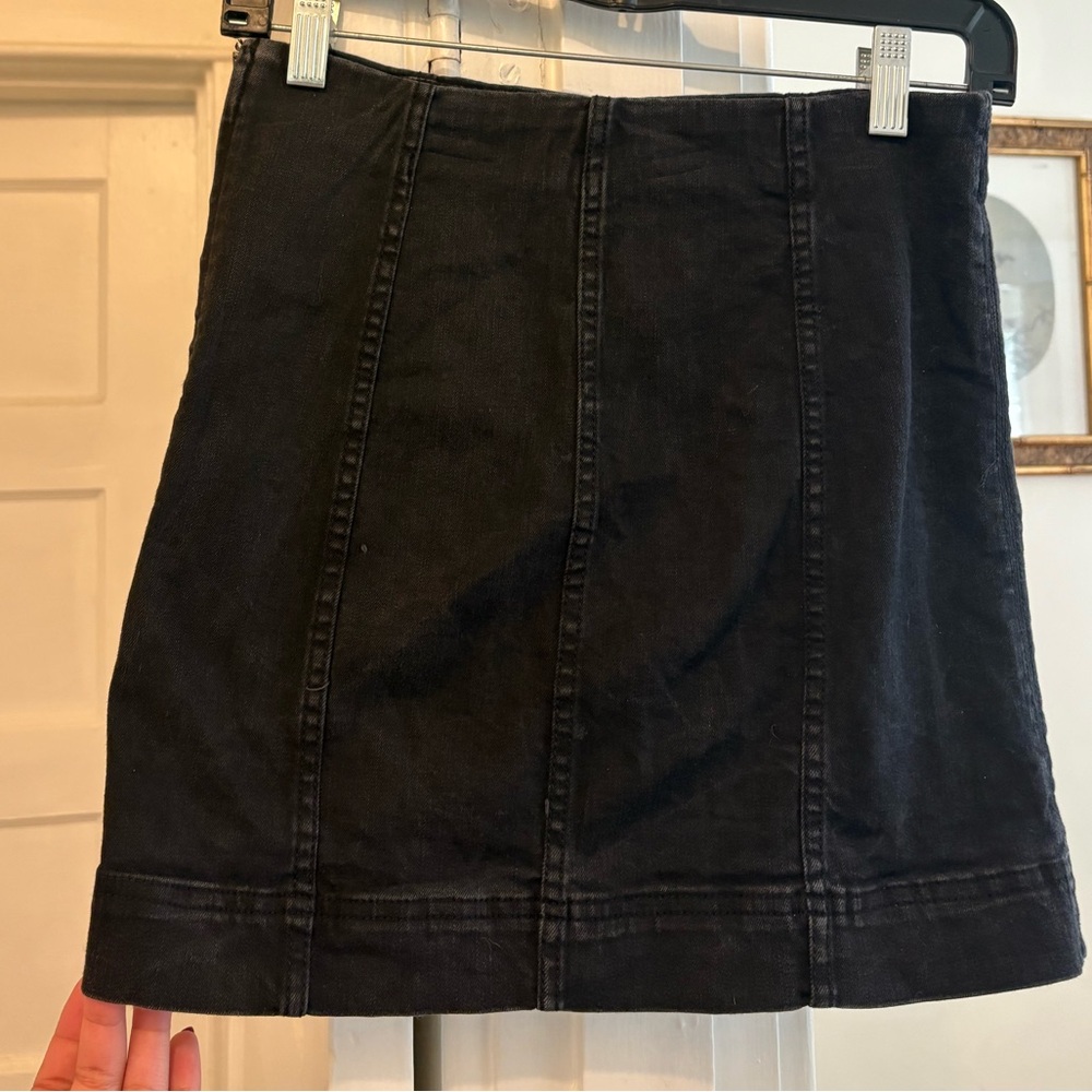 Jolt Women's Black Midi Skirt